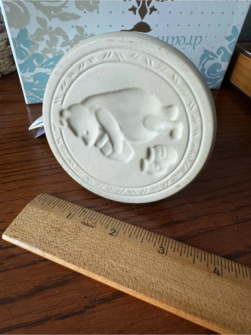 Brown Bag Ceramic Cookie Stamp Winnie the Pooh Disney Round Handle 1995 NEW